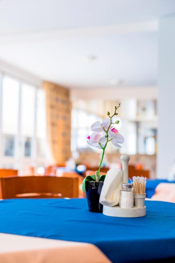 Sun & Sea Hotel Apartments Faliraki Bagian luar foto